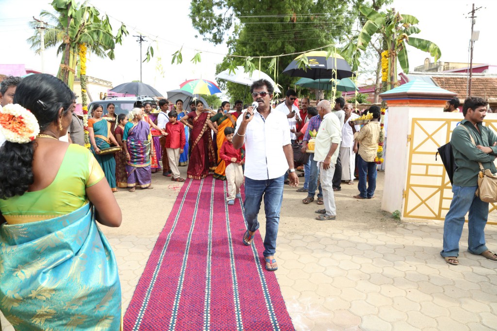 Pooja Movie Latest Working Stills