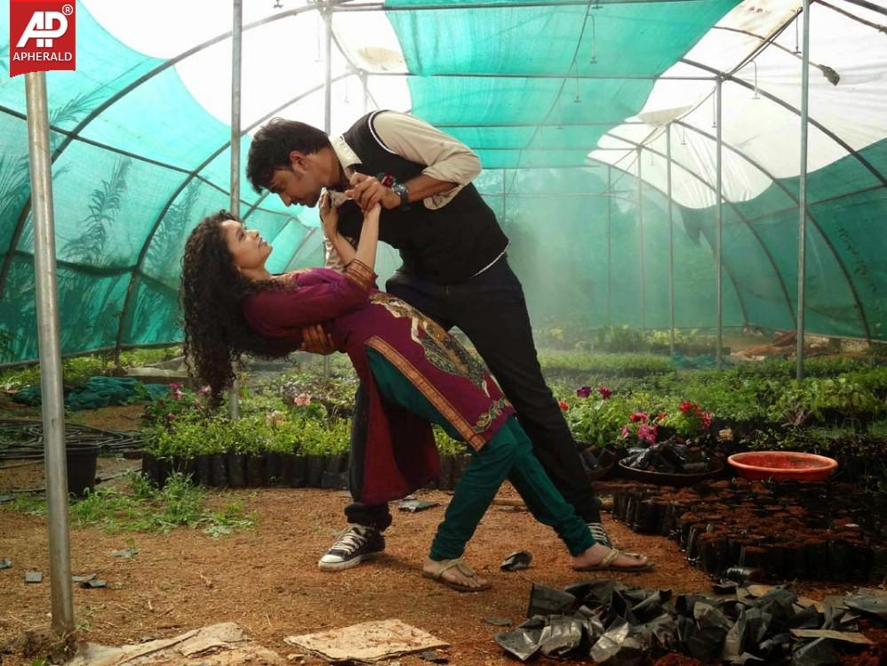 Pora Pove Movie Latest Photos