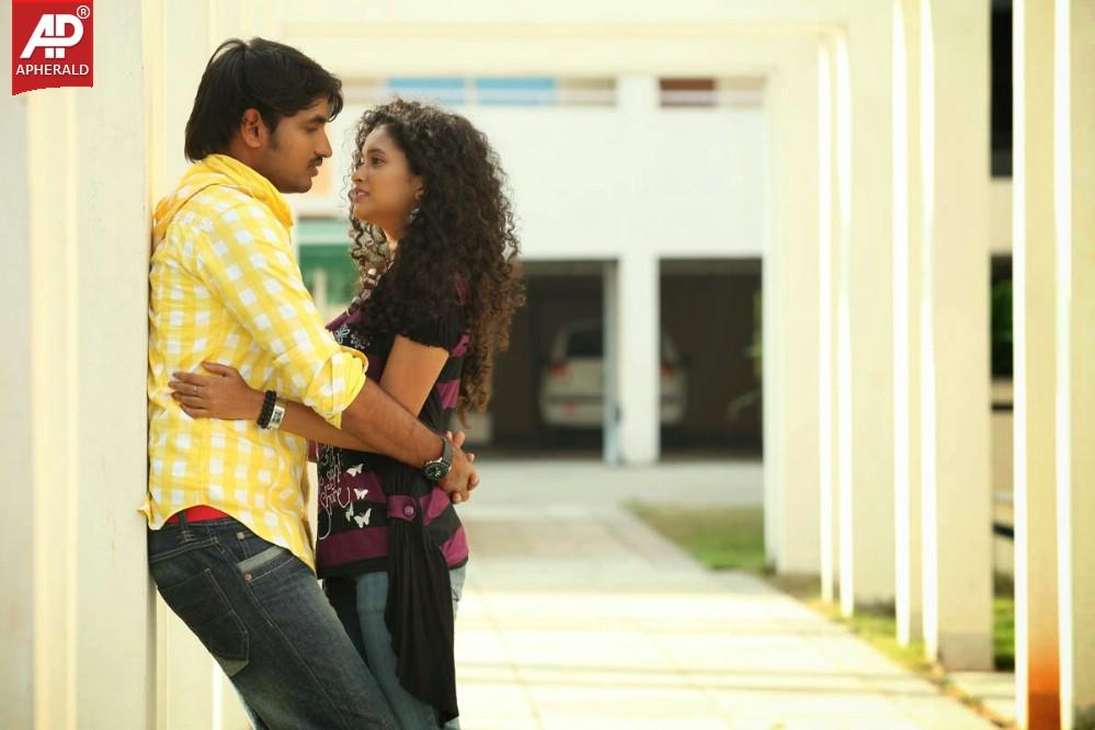 Pora Pove Movie Latest Photos