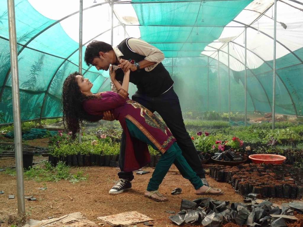 Pora Pove Movie New Stills