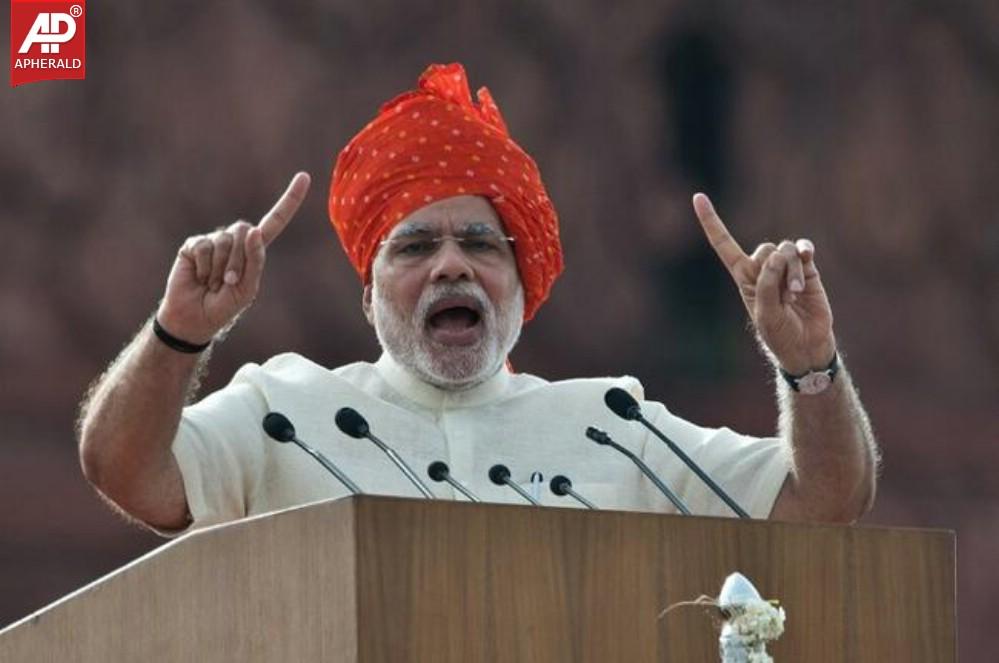 Prime Minister Narenda Modi At Red Fort