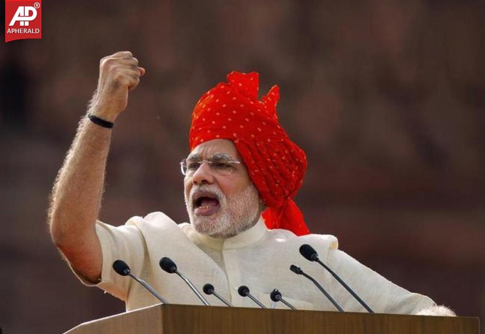 Prime Minister Narenda Modi At Red Fort