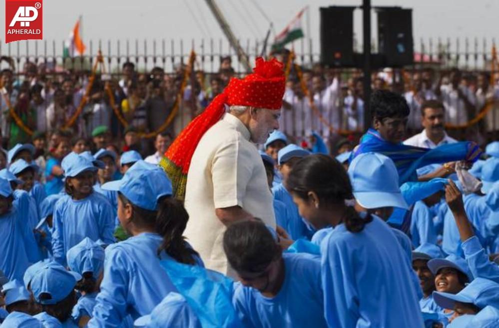 Prime Minister Narenda Modi At Red Fort