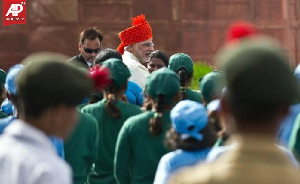 Prime Minister Narenda Modi At Red Fort