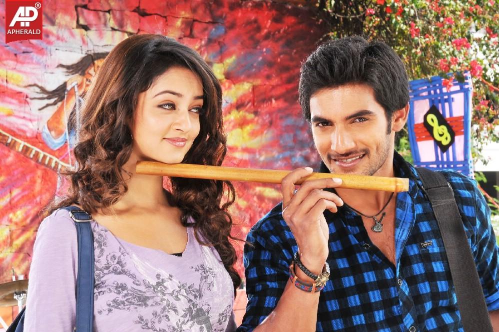 Pyar Mein Padipoyane New Stills