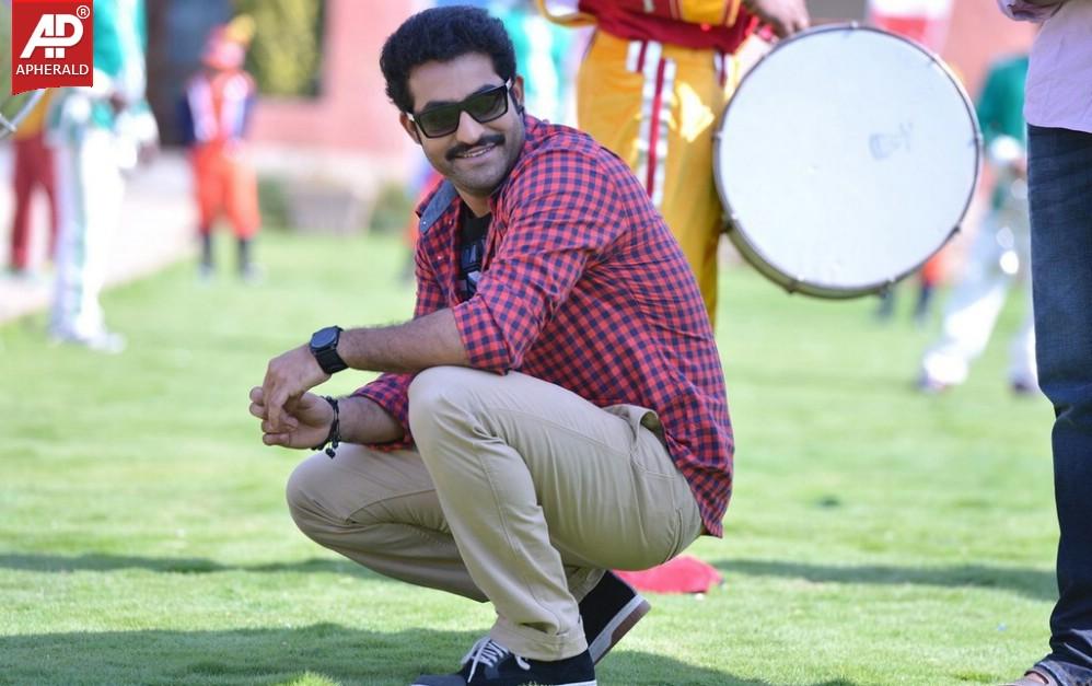 Rabhasa Movie New Stills
