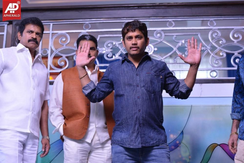 Rabhasa Movie Working Photos