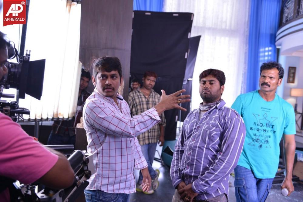 Rabhasa Movie Working Photos