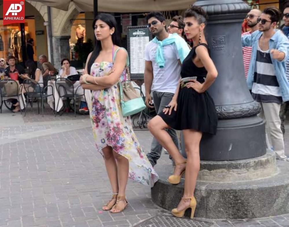 Race Gurram Working Pics