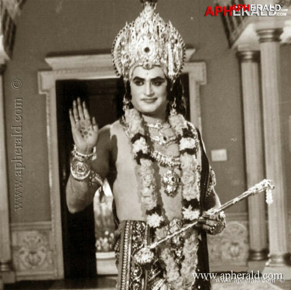 Rajinikanth Unseen Photos