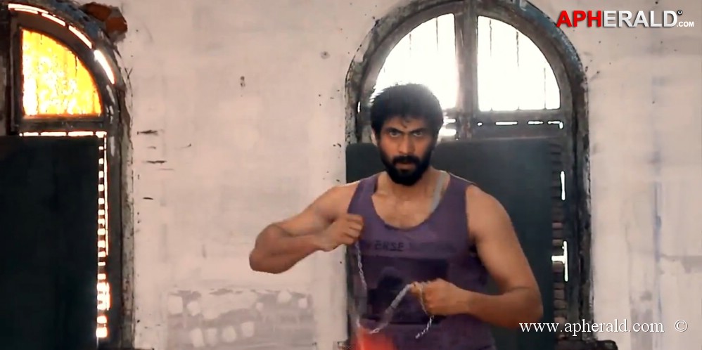 Rana Working Stills in Bahubali Movie