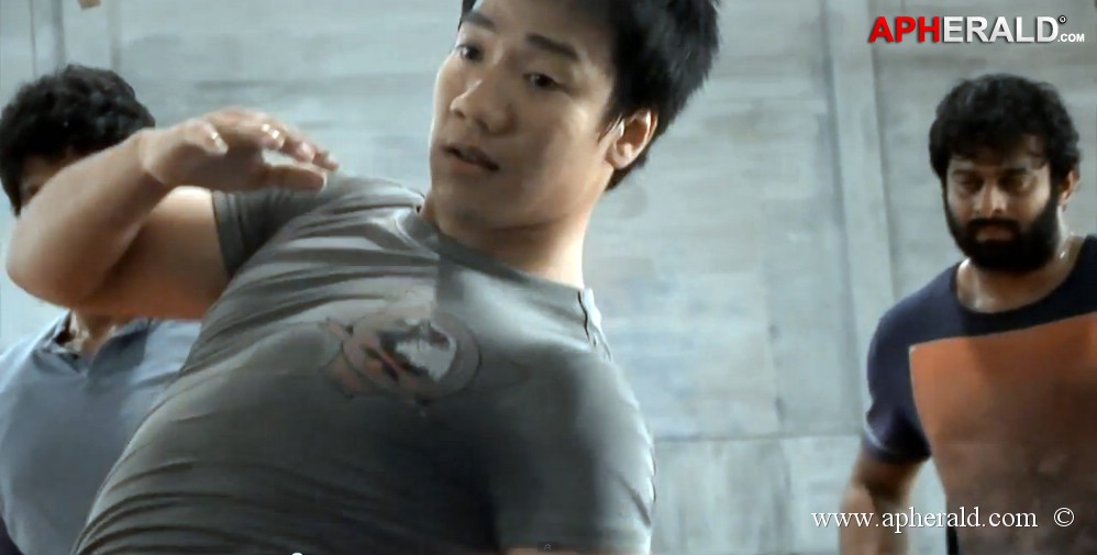 Rana Working Stills in Bahubali Movie