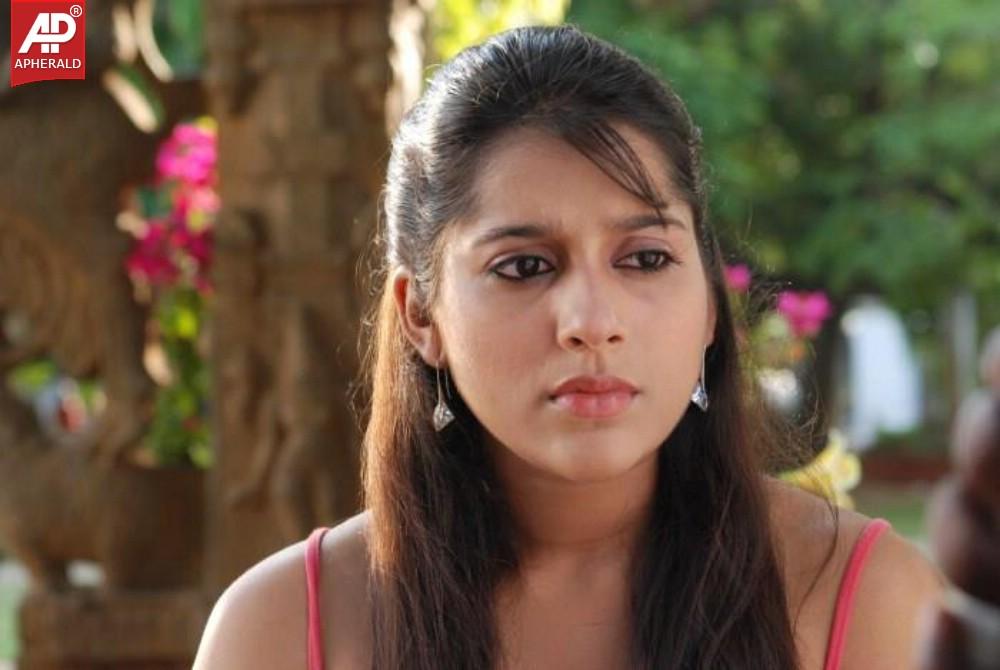 Rashmi Gautam New Unseen Pics