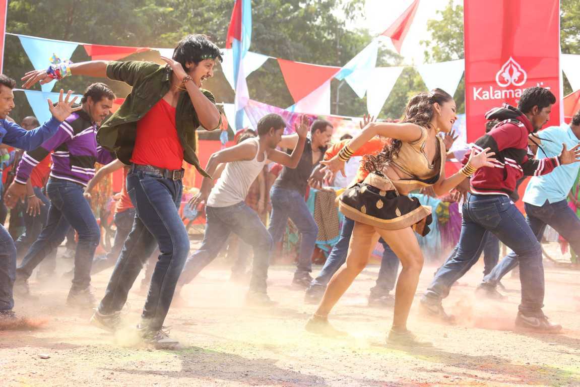 Red Alert Movie Latest Stills