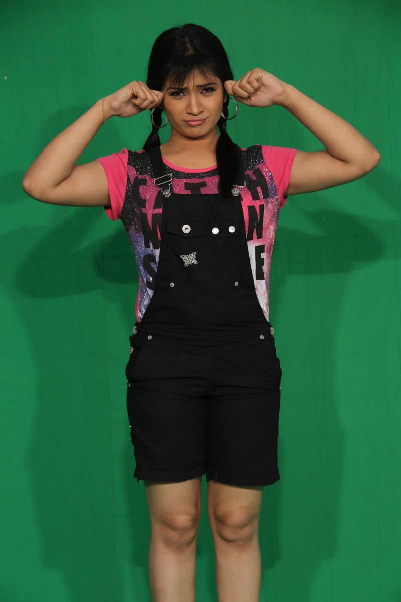 Romantic Target Movie Pics