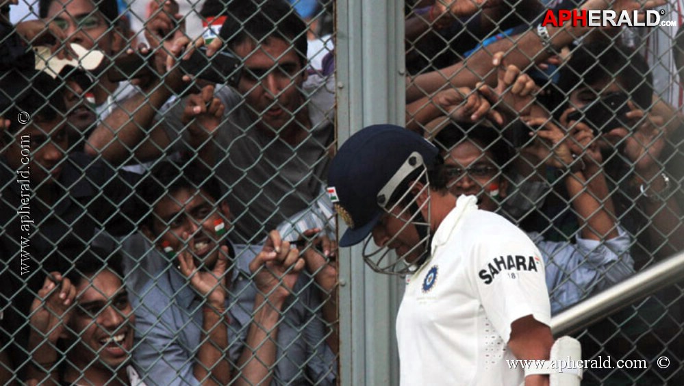 Sachin Tendulkar's last Test Match Pics