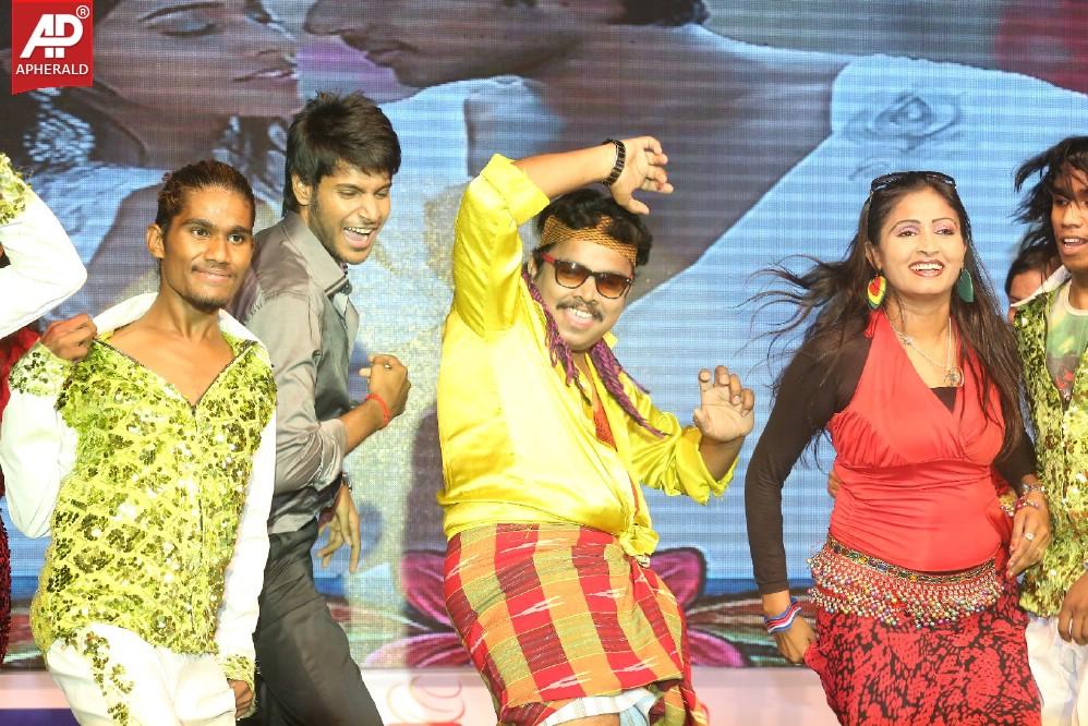 Sampoornesh Babu Dance Performance