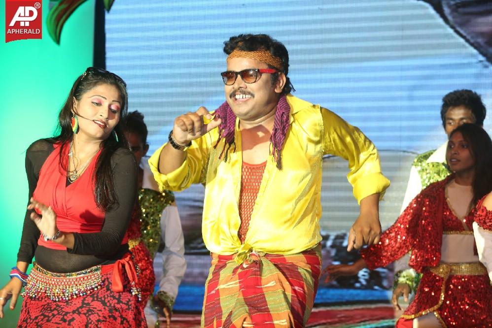 Sampoornesh Babu Dance Performance