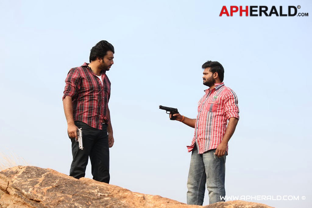 Sandhithathum Sindhithathum Movie Stills