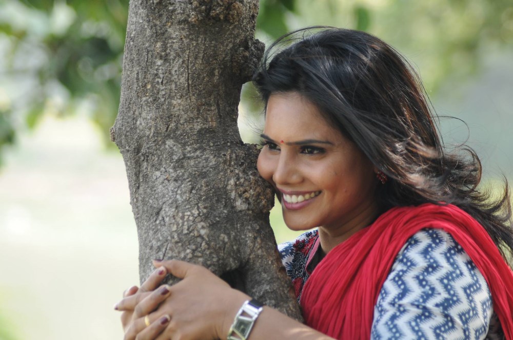 Satyam Vaipu Margamu Movie Stills