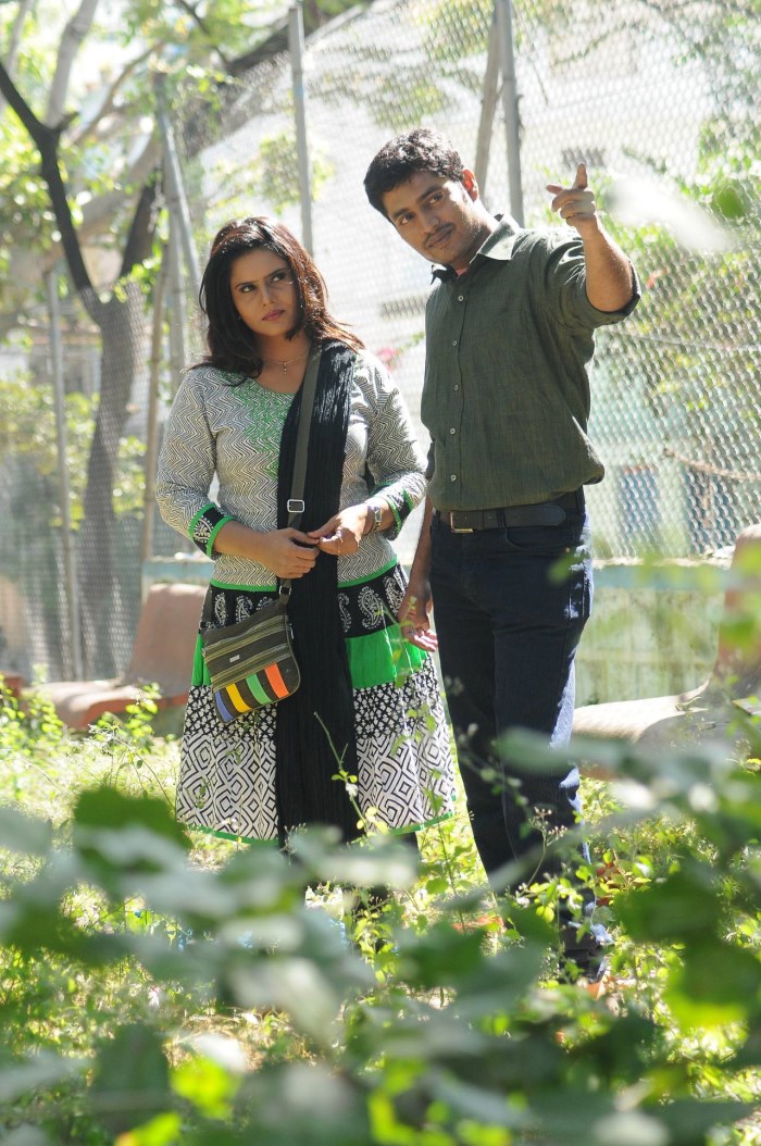 Satyam Vaipu Margamu Movie Stills