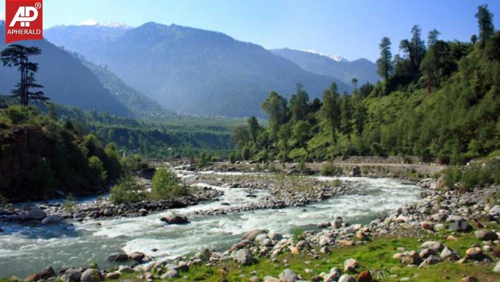 Search Beas River For Missing Students Images