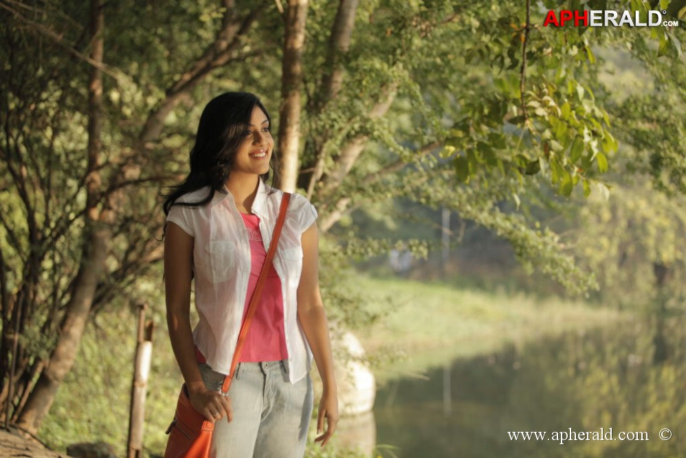 Second Hand Movie New Photos