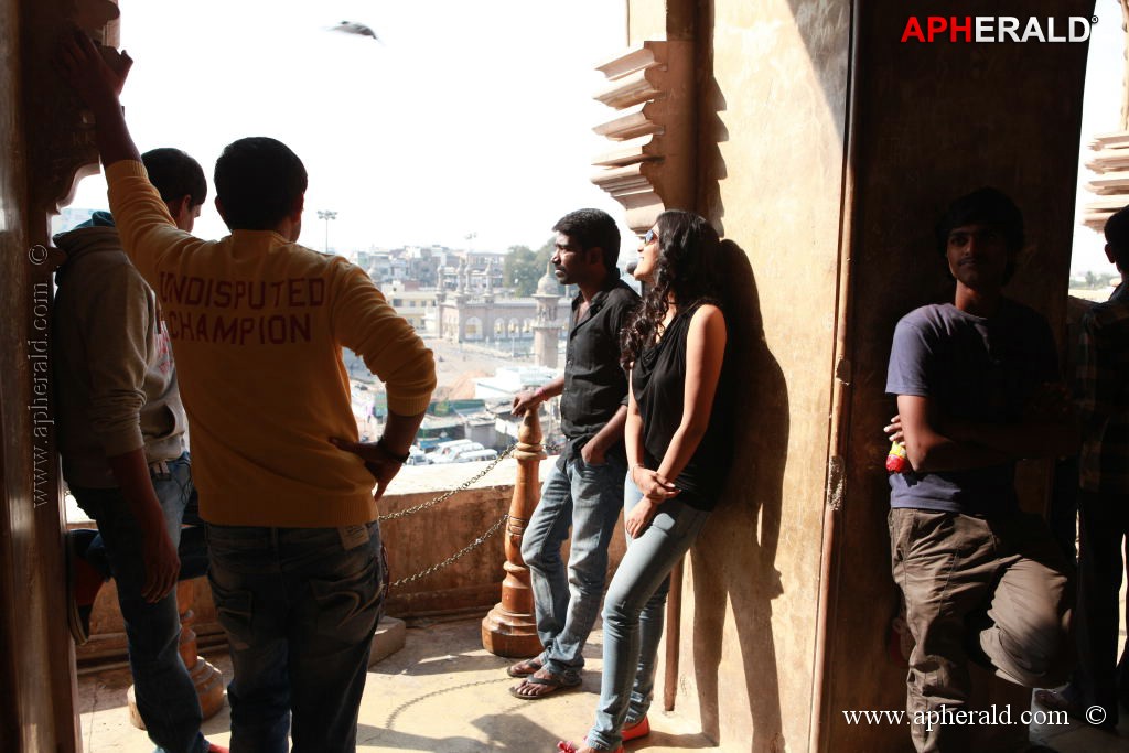 Second Hand Movie Working Stills