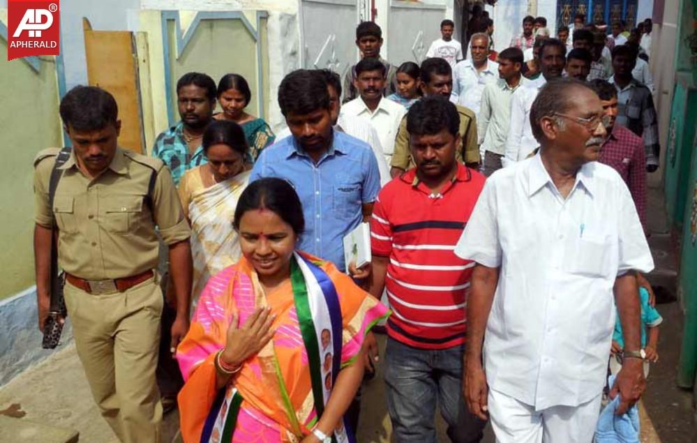 Shobha Nagi Reddy Last Election Campaign Pics