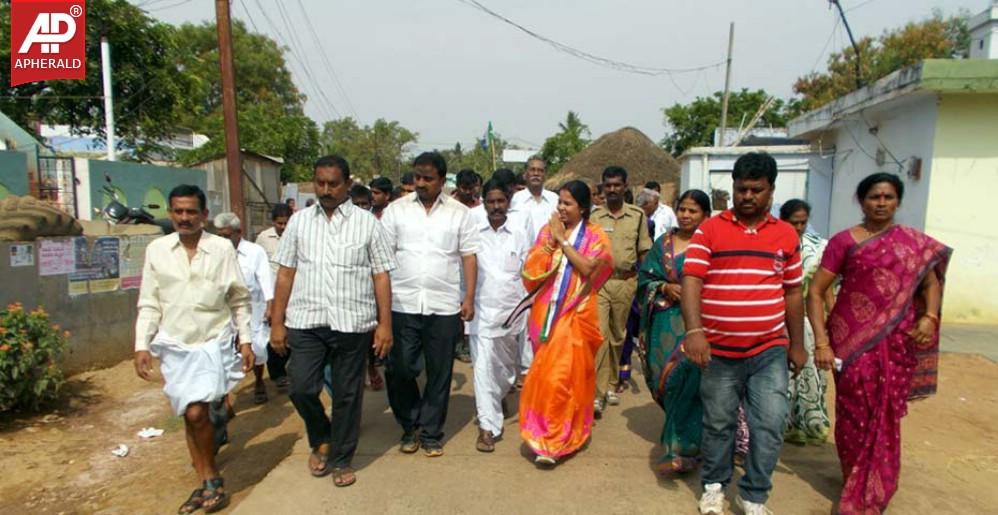 Shobha Nagi Reddy Last Election Campaign Pics