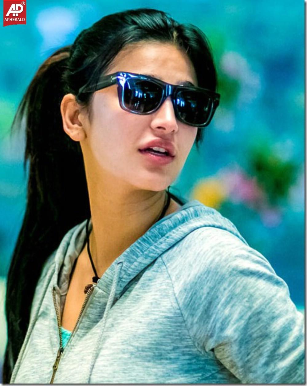 Shruti Hassan Unseen Photos