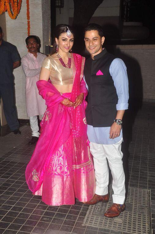 Soha Ali Khan Unseen and Personal Photos