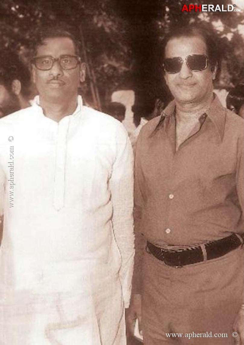 Sr Ntr Rare Photos