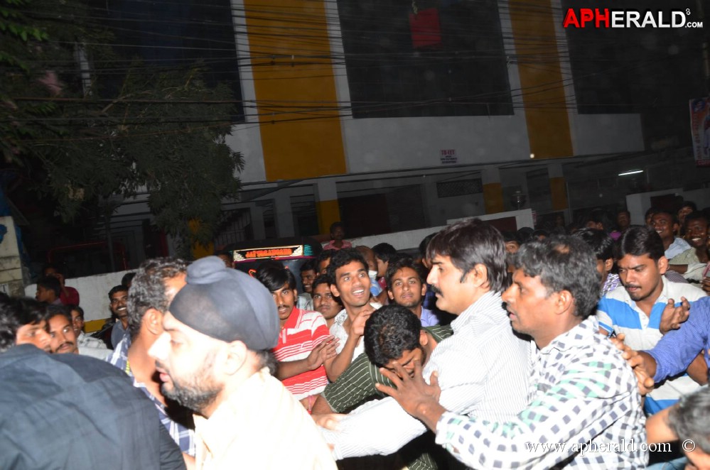 Srikanth n Naresh at uday kiran home around