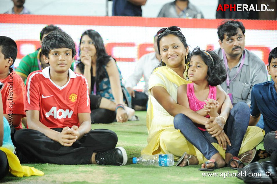 Suma Anchor Family Photos