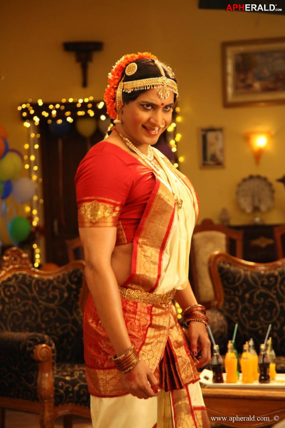  Sumanth Lady Get Up Stills in Emo Gurram Egaravachu