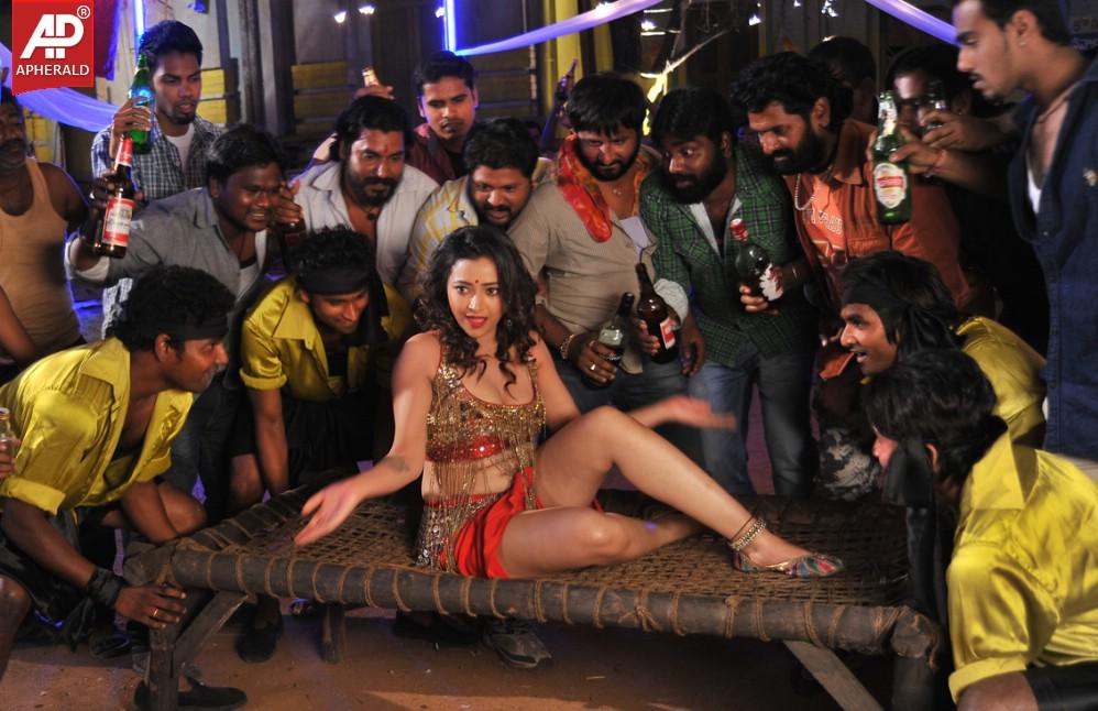 Swethabasu Item Song Stills in Intelligent Idiots