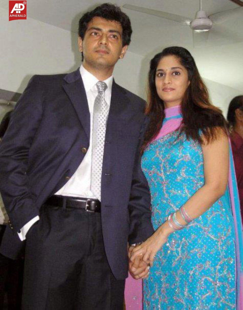 tamil actor ajith family photos