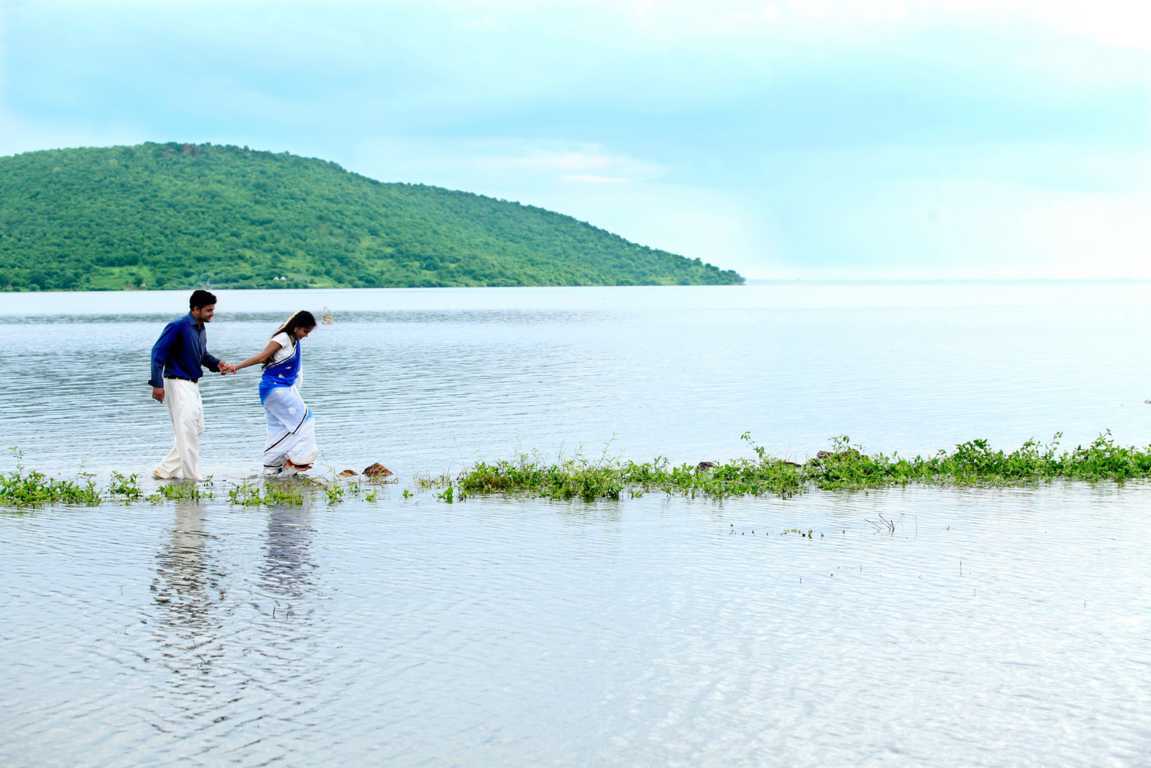 Tappatadugu Movie Latest Stills