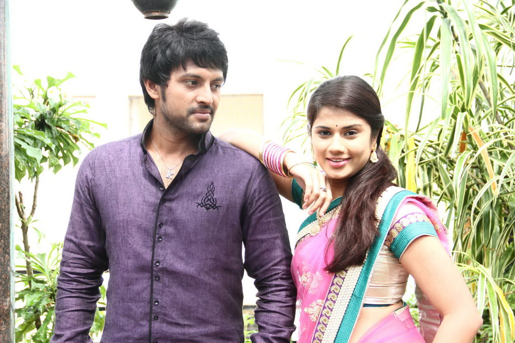 Teeyani Kalavo Teerapu Alavo Movie Stills