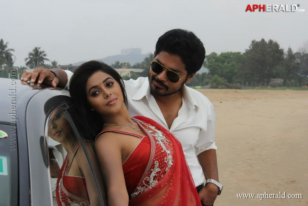 Telugulo Naaku Nachani Padam Prema Stills