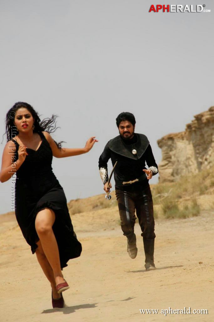 Telugulo Naaku Nachani Padam Prema Stills