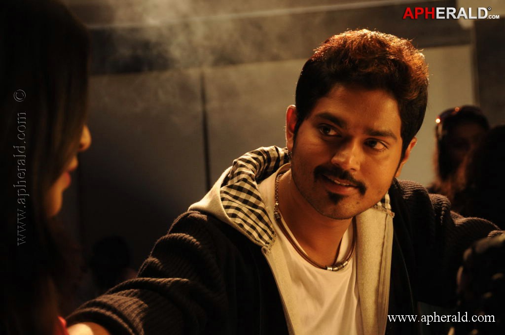 Telugulo Naaku Nachani Padam Prema Stills