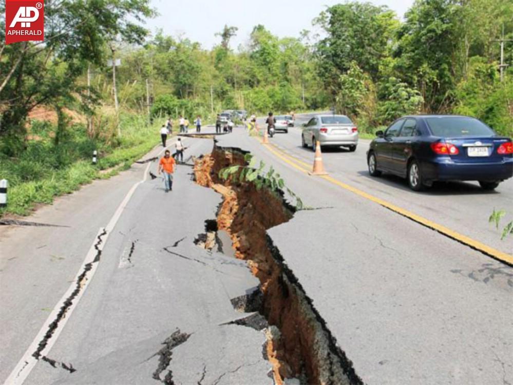 Thailand Big Earthquake Photos