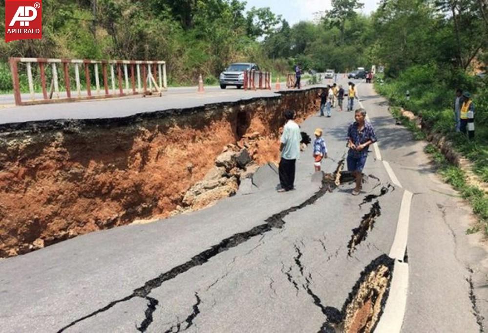 Thailand Big Earthquake Photos