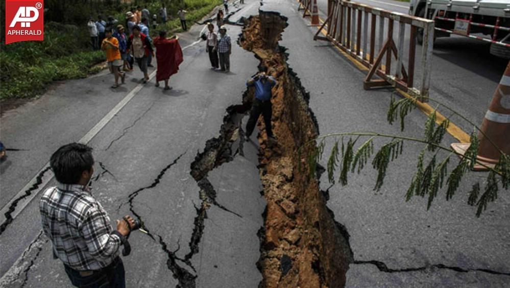 Thailand Big Earthquake Photos