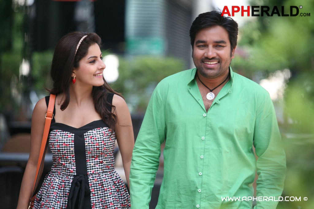 Thillu Mullu Tamil Movie Stills