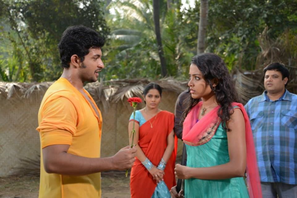 Tholi Sandhya Velalo Movie Stills