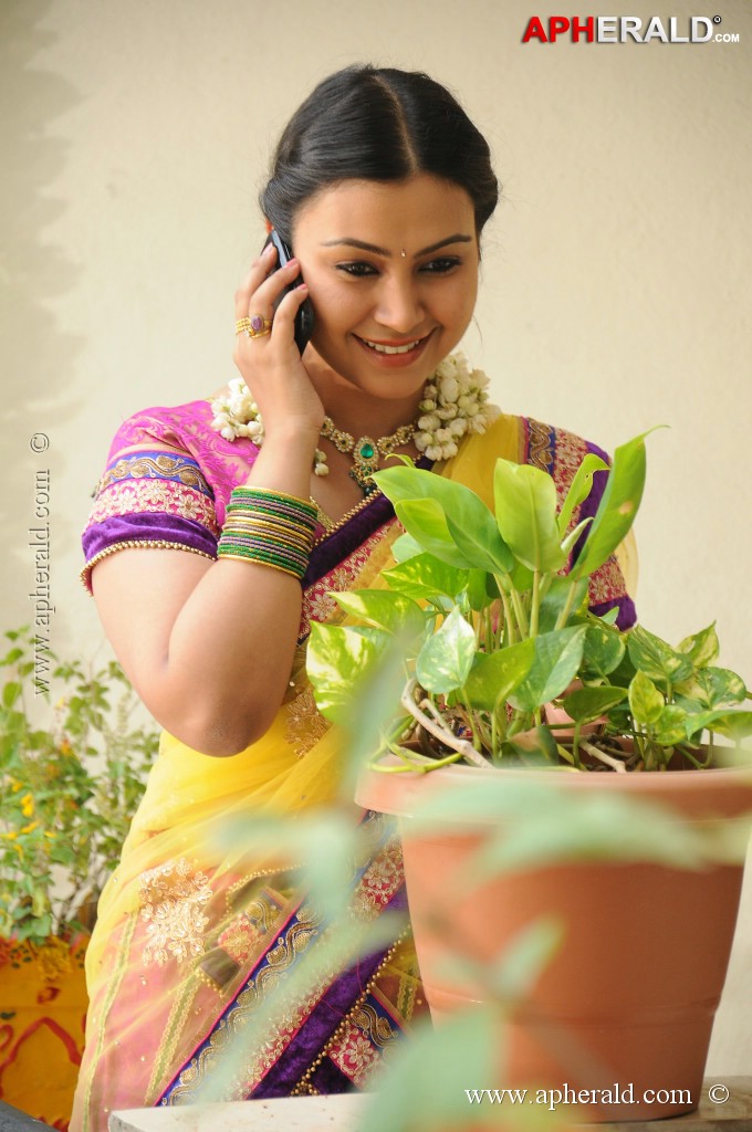 Thummeda Movie Stills