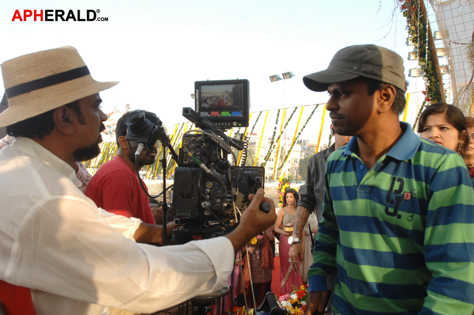 Thuppaki Movie Working Stills